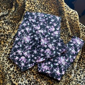Victoria’s Secret floral leggings